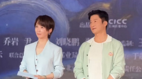 老师你的蕾丝内衣好紧